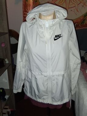 Nike White Hooded Utility Windbreaker with Black Logo